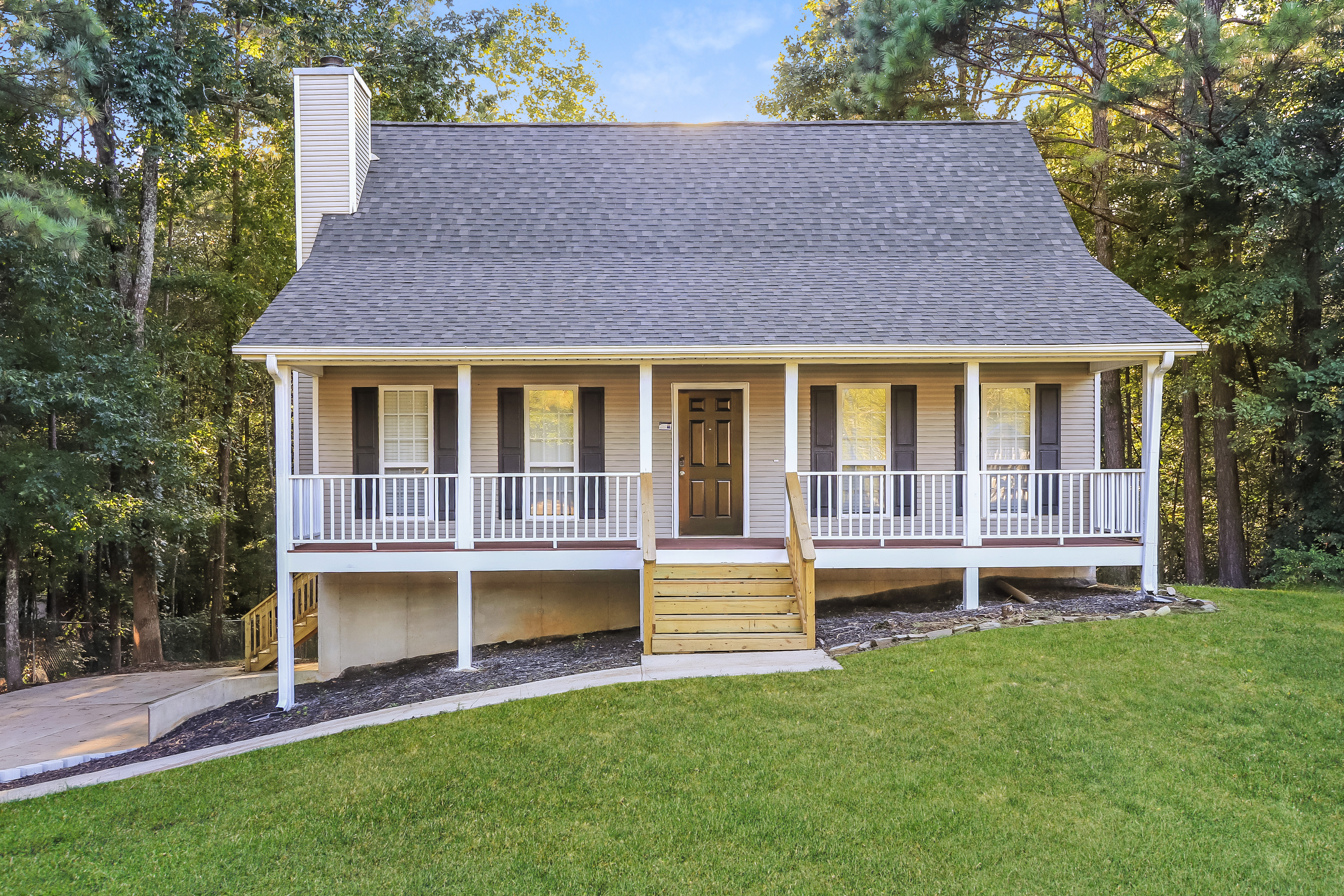 104 Creekside Cir Villa Rica, GA 30180